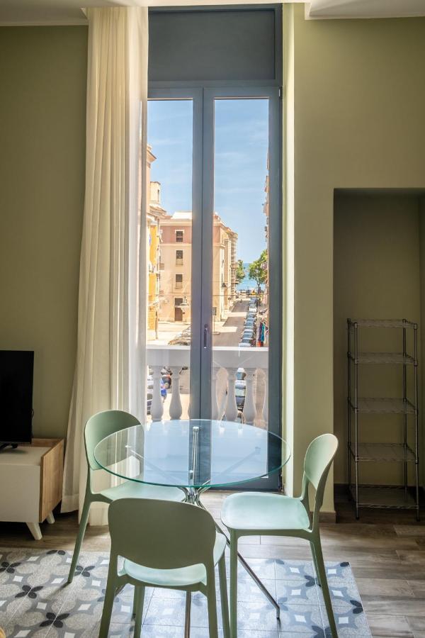 Palazzo Zippitelli Apartments Bari Eksteriør billede