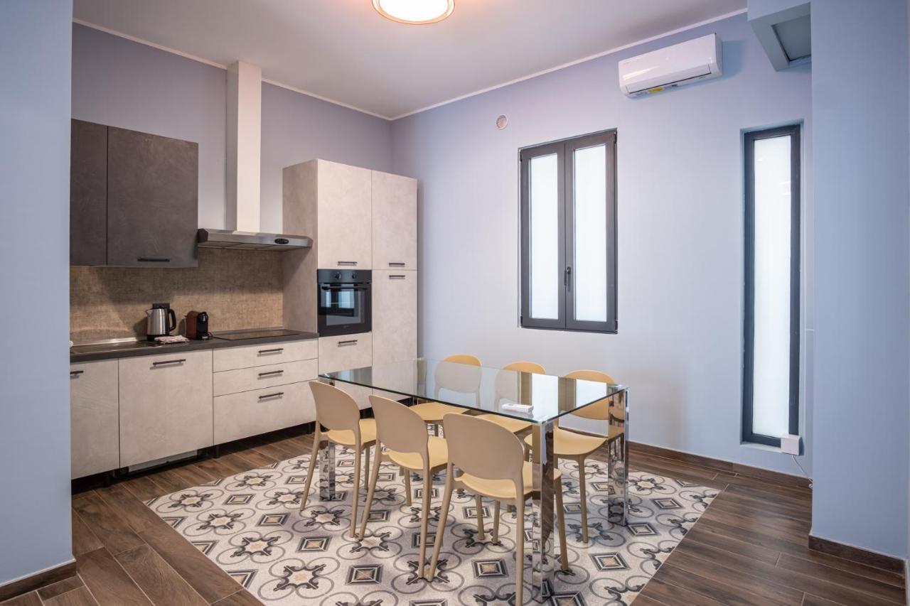 Palazzo Zippitelli Apartments Bari Eksteriør billede